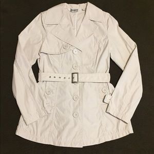 JouJou size small lightweight raincoat